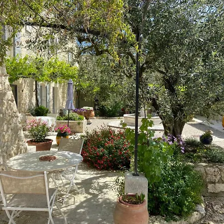 Le Mas Isachris T3 * La Garde-Adhémar